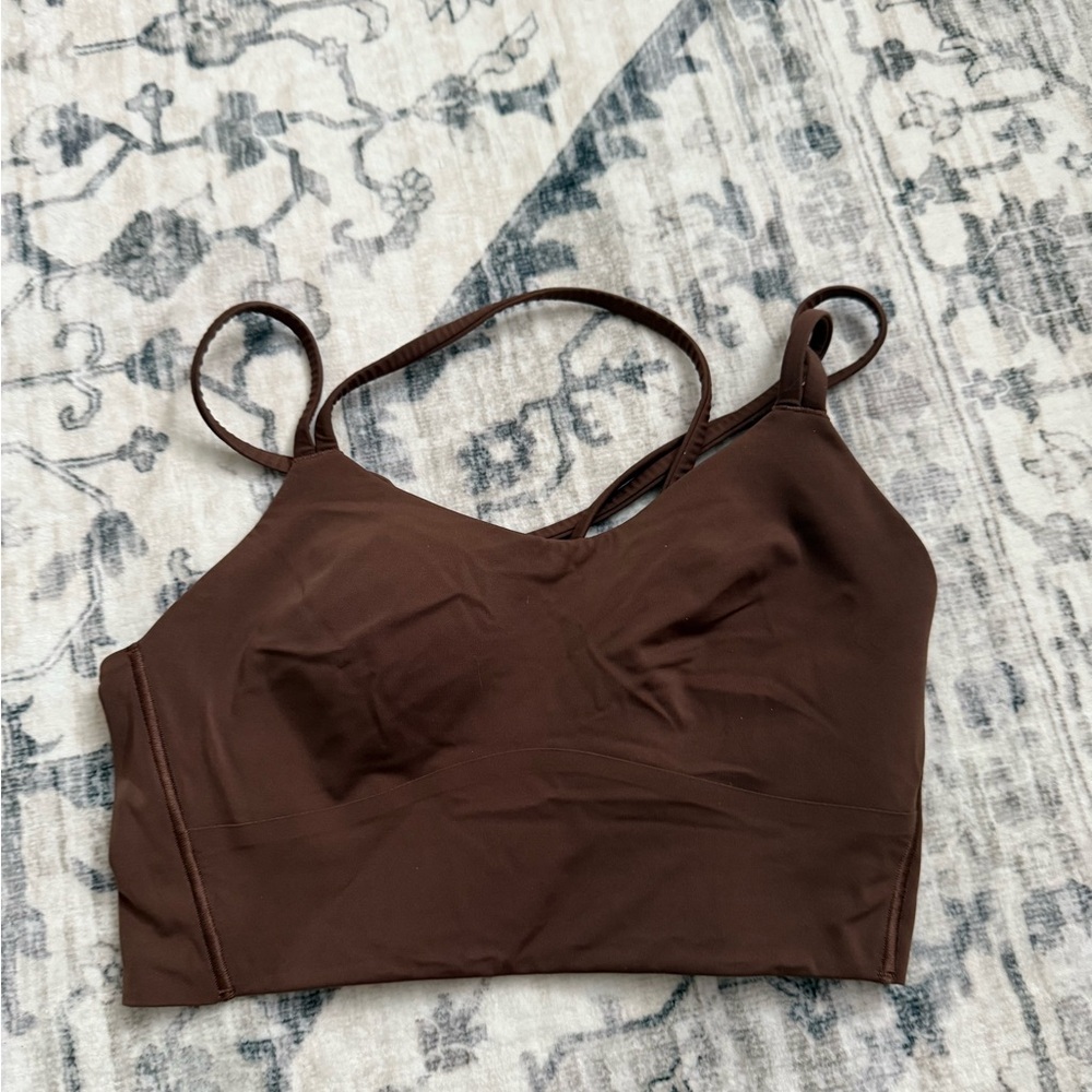 Lululemon like a cloud